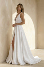 Robe de mariée ivoire trapèze en satin à col V sans manches - Harana