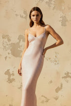 Robe longue rose poudré pailletée - Harana