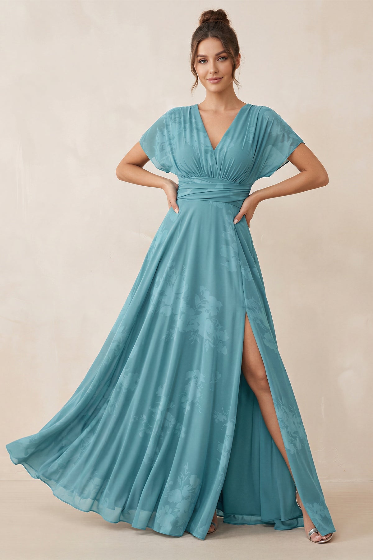 Robe demoiselle d’honneur adriatic blue longue col V manches courtes avec fente - Harana