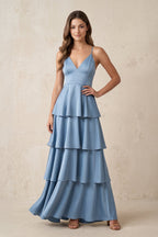 Robe bleu neptune longue coupe trapèze à col V ornée de volants - Harana