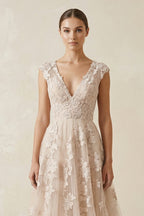 Robe de mariée champagne trapèze en tulle à col V sans manches - Harana