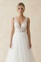 Robe de mariée blanc longue col V sans manches en tulle - Harana