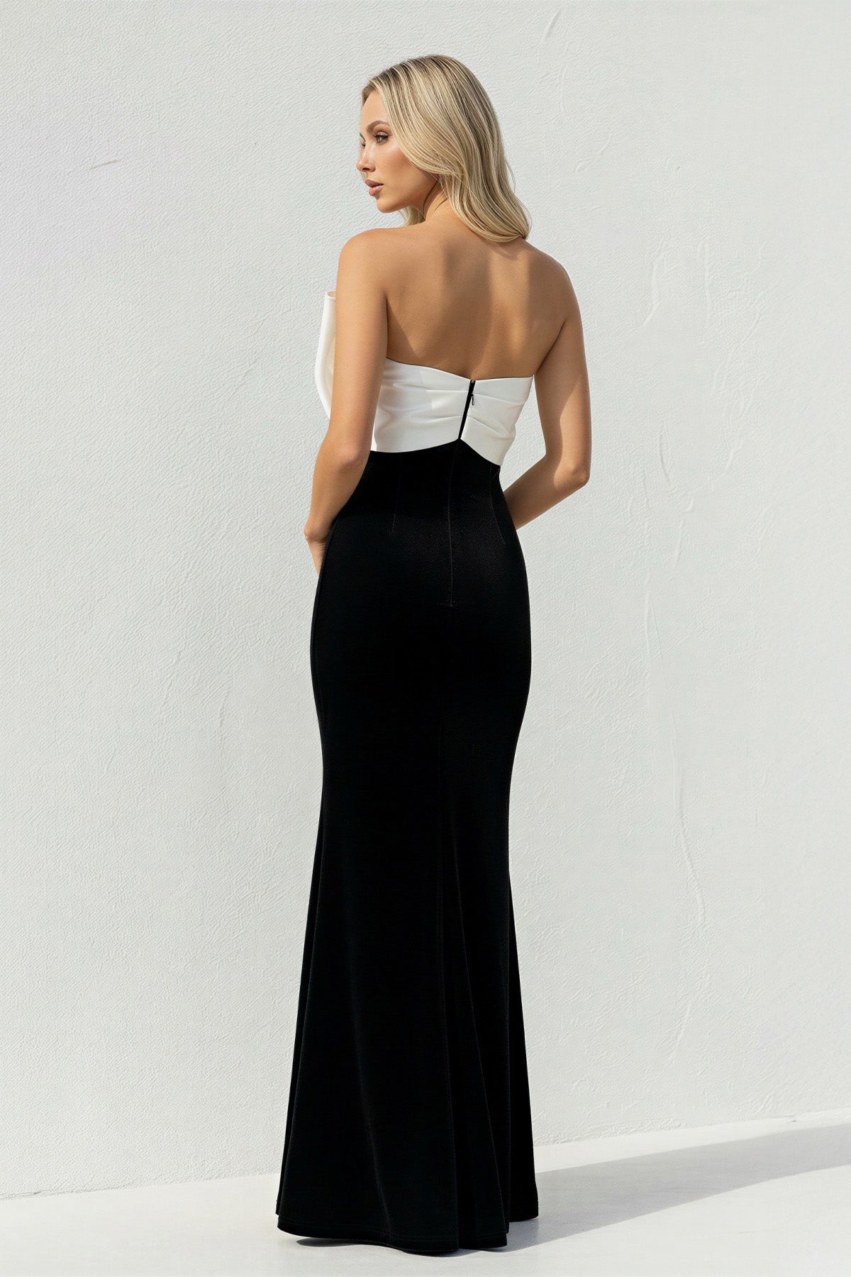 Robe longue black & white en velours avec nœud - Harana