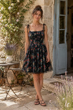 Robe noire courte en coton à encolure carrée imprimée - Harana