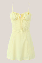 Robe jaune courte en coton coupe trapèze à encolure carrée - Harana