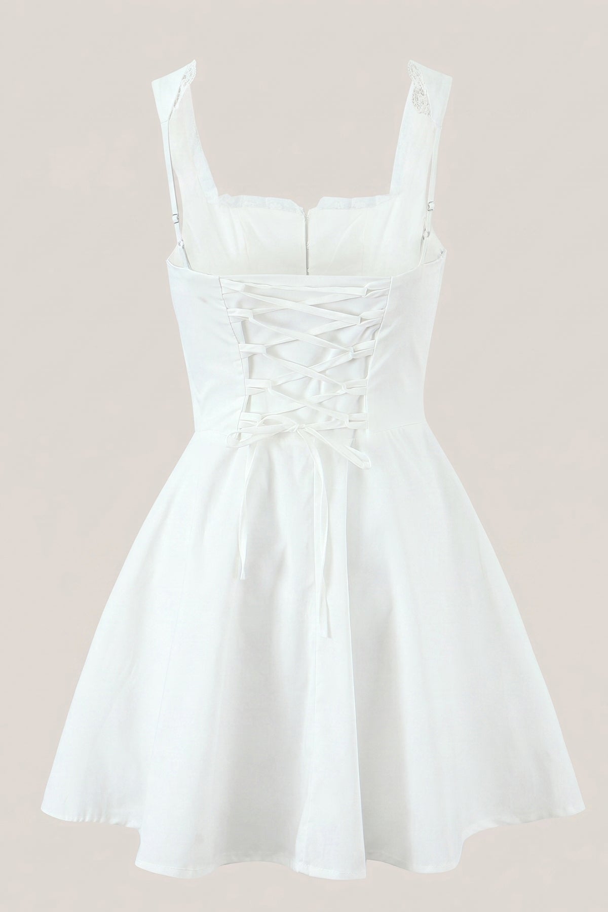 Robe blanche courte en coton coupe trapèze ornée de volants - Harana