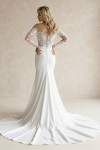 Robe de mariée blanche satinée silhouette sirène à encolure Bardot - Harana