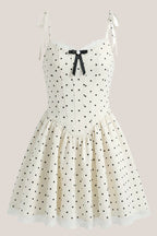 Robe blanche courte en coton coupe trapèze imprimée à pois - Harana